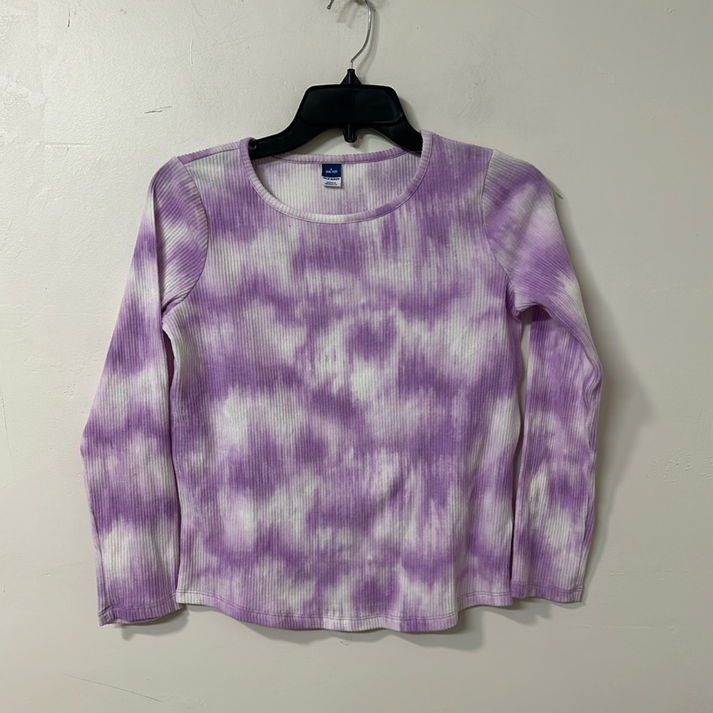 Old navy tee